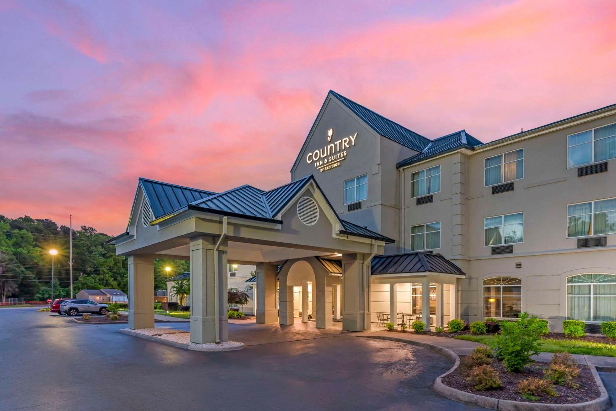 Country Inn & Suites By Radisson, Newport News South, Va Exteriér fotografie